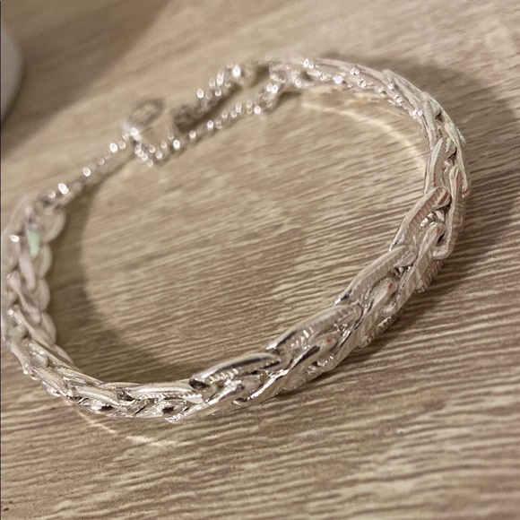 BP Spring 2025 bracelet stack - Picture 3 of 8